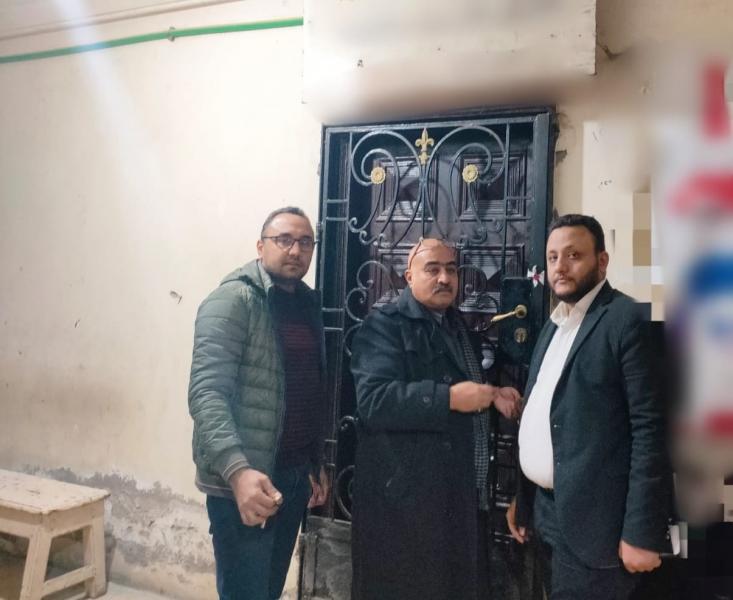 غلق وتشميع مستشفيين ومركز طبي بجرجا بعد رصد مخالفات جسيمة.. صور