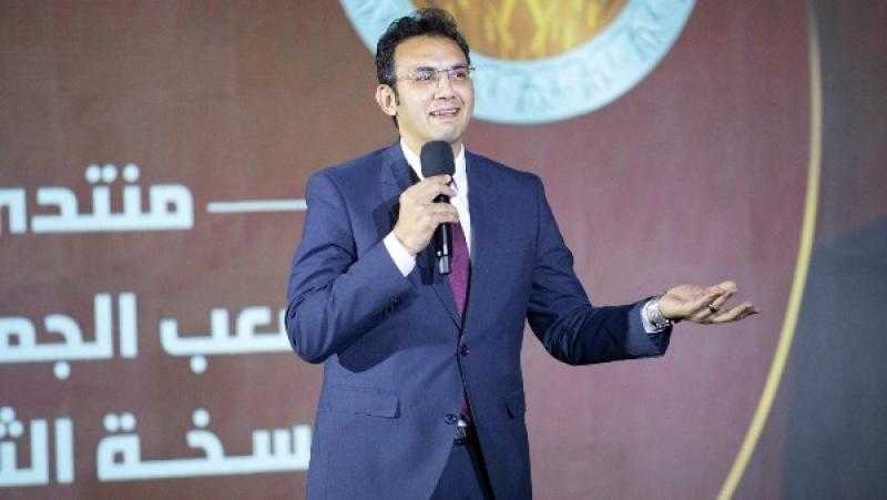 الشعب الجمهوري يعقد ندوة توعوية عن ” تنمية الموارد البشرية”