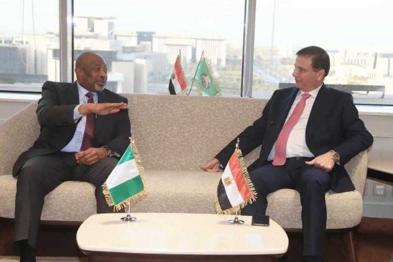 وزير الزراعة يبحث مع نظيره النيجيري تعزيز التعاون في المجالات المختلفة