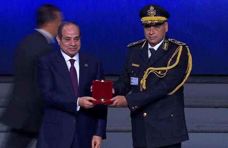 ننشر أسماء الضباط المكرمين من رئيس الجمهورية في احتفالات عيد الشرطة 73.. صور