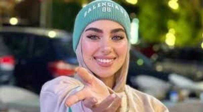 الحكم على البلوجر هدير عاطف وطليقها بتهمة توظيف الأموال 27 يناير