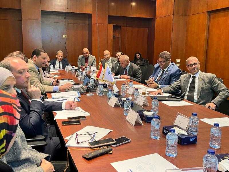 التأمين الصحي تعقد اجتماعها الدوري الشهري مع النواب لمناقشة تحديات تطبيق المنظومة