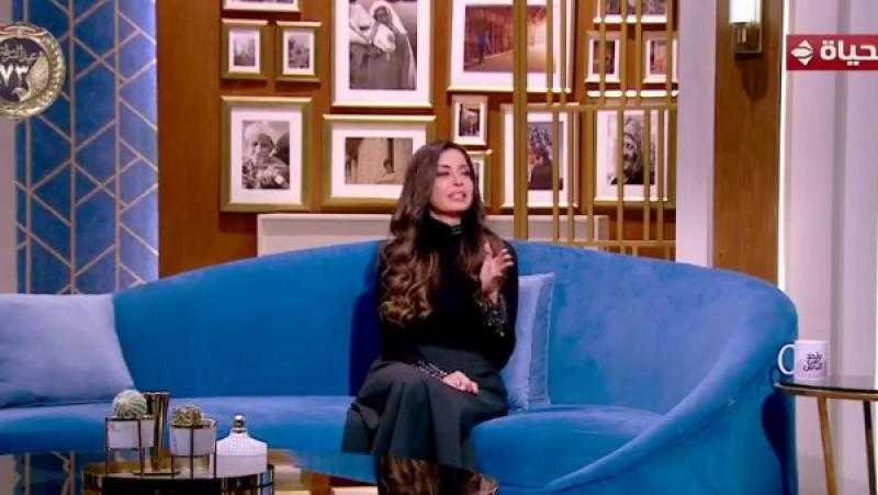 داليا مصطفى: كنت متفوقة في العلمي وأخذت من أمي الثقة بالنفس