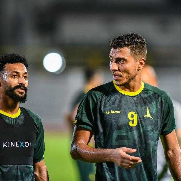 محمد شريف ينافس على جائزة هدف الجولة بالدوري السعودي