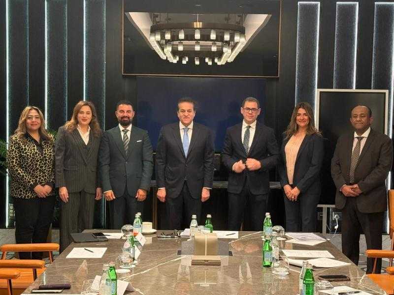 وزير الصحة يبحث تعزيز التعاون مع شركة MSD المتخصصة في مجال المستحضرات الدوائية