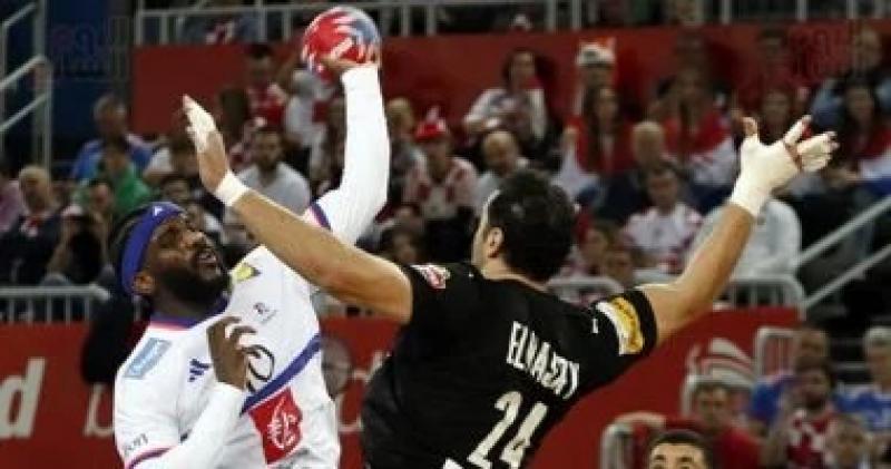 تأخر منتخب اليد أمام فرنسا 18-14 بالشوط الأول فى ربع نهائى بطولة العالم
