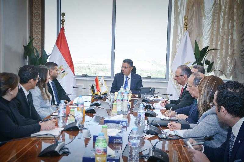 التموين تبحث التعاون مع ”طلبات مارت” لتسهيل وصول المنتجات المصرية إلى الأسواق العالمية