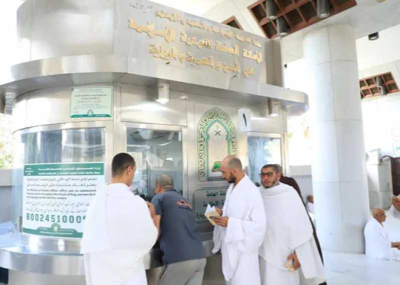 ضيوف برنامج ضيوف خادم الحرمين الشريفين للعمرة والزيارة: نقضي أجمل اللحظات بجوار البيت الحرام