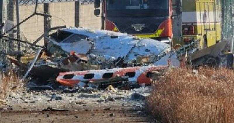 فرق الإنقاذ تنتشل الضحايا| تفاصيل اللحظات الأخيرة قبل كارثة اصطدام مروع في أجواء واشنطن