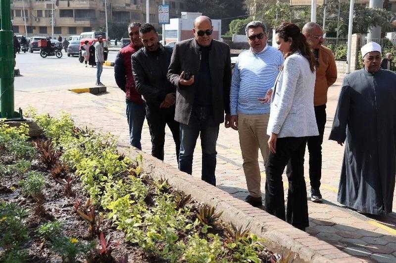 نائب محافظ الجيزة تتابع أعمال التطوير بمحيط مكتبة خالد بن الوليد وميدان ”الكيت كات” بإمبابة