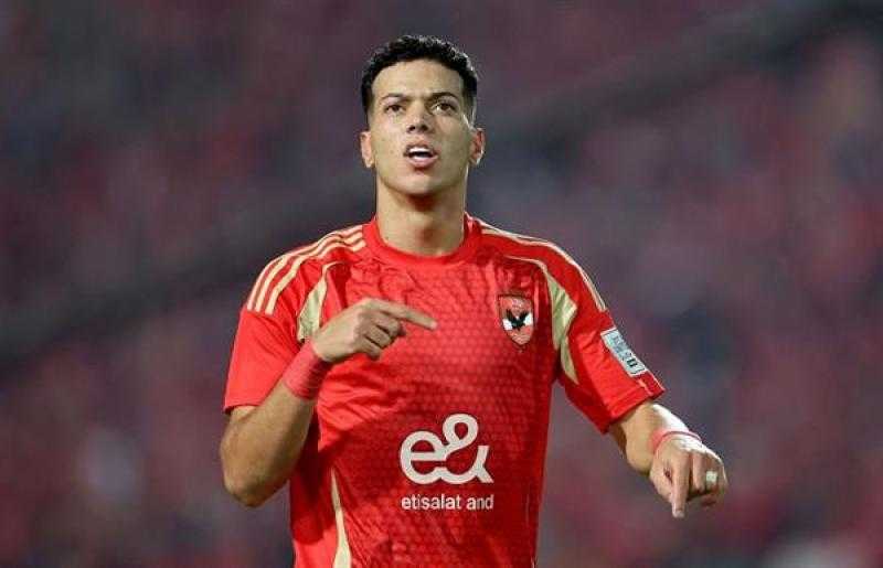 الأهلي يضرب مودرن بثلاثية في الشوط الأول