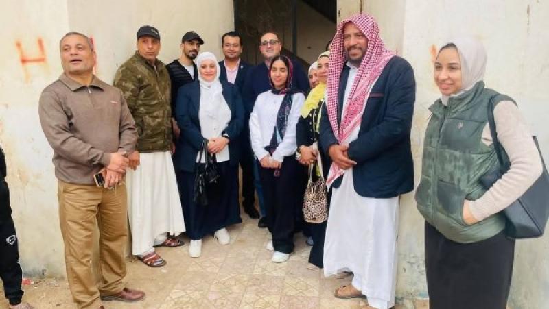 خط أحمر