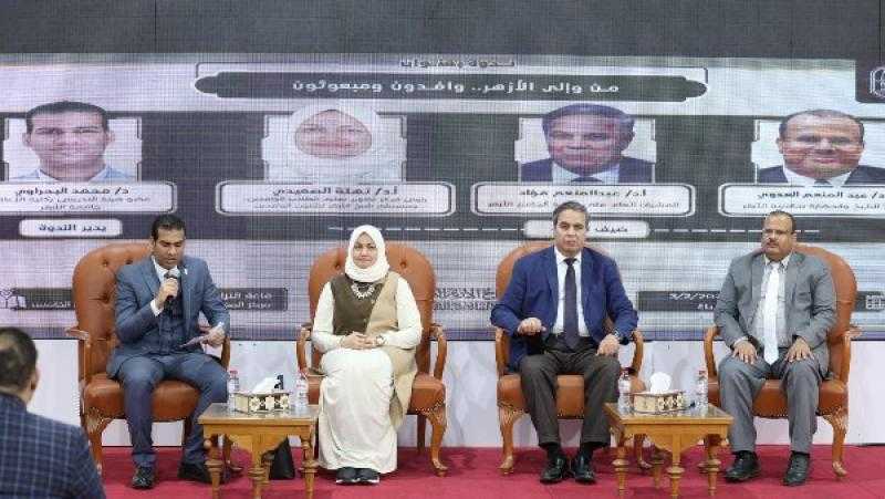 مستشار شيخ الأزهر: الإمام الأكبر وجه بإطلاق برامج لمواجهة الأفكار المتطرفة
