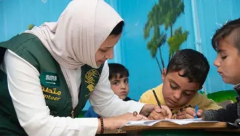 تدشين برنامج أمل التطوعي السعودي لمساعدة السوريين