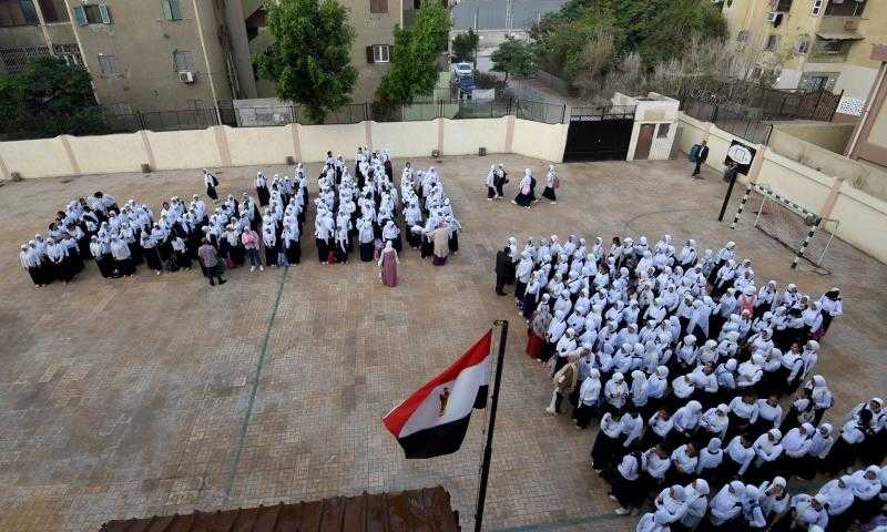 وزارة التعليم تكشف حقيقة تأجيل الدراسة بالترم الثانى