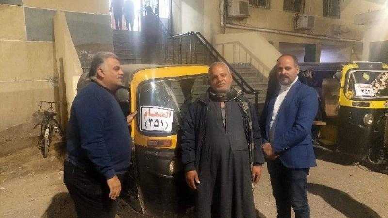 محافظ أسيوط: ترخيص مركبات «التوك توك» بالقرى والمراكز