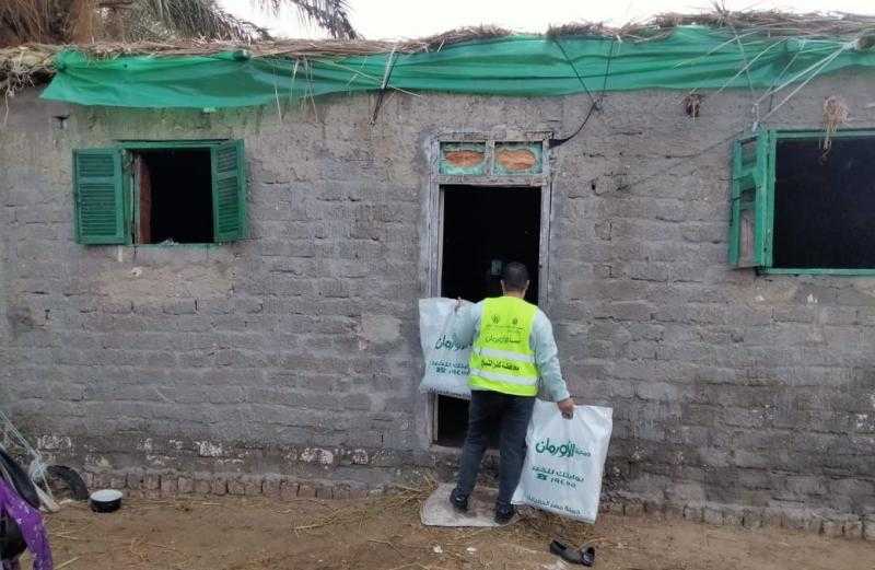 توزيع 800 بطانية ولحاف على المستحقين بقرى بيلا في كفر الشيخ