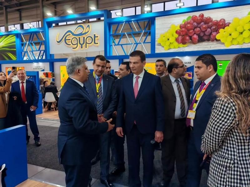 وزير الزراعة: صادراتنا تجاوزت 8.6 مليون طن بـ 10.6 مليار دولار