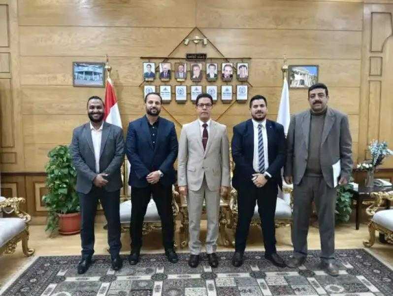 الأهلي ممكن تعزز تواجدها في قطاع التعليم عبر شراكة استراتيجية مع جامعة بنها