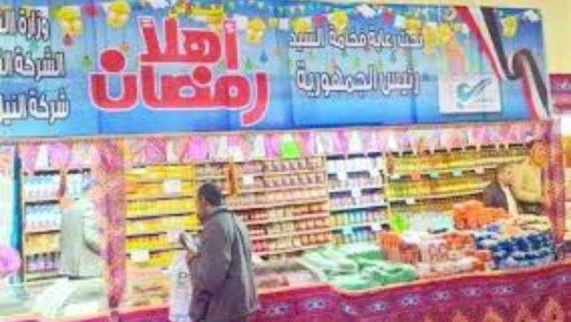 تخفيضات تصل لـ40% على السلع بمعارض ”أهلا رمضان” وأسواق اليوم الواحد في القاهرة
