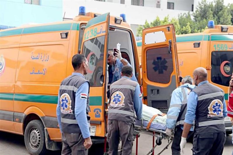 إصابة شخصين بإصابات متفرقة إثر انقلاب توك توك بالدقهلية