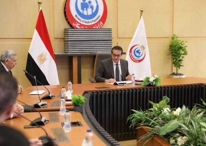 وزير الصحة يشهد توقيع اتفاقية شراكة بين الوزارة ومعهد جوستاف روسيه