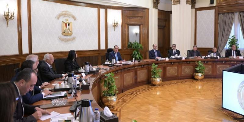 مدبولي: توجيهات من الرئيس بتوسيع قاعدة الحوار الوطني فيما يتعلق بمختلف القضايا والتحديات التي نواجهها