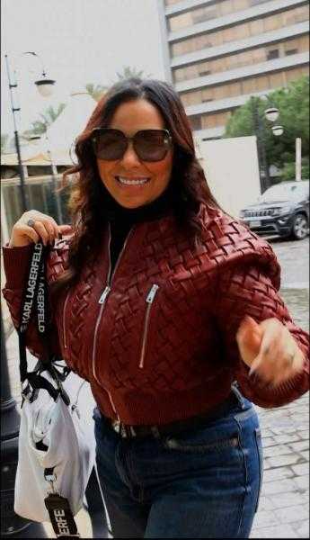 مروة ناجي تصل لبنان استعدادا لإحياء حفل الذكرى الـ50 لرحيل أم كلثوم