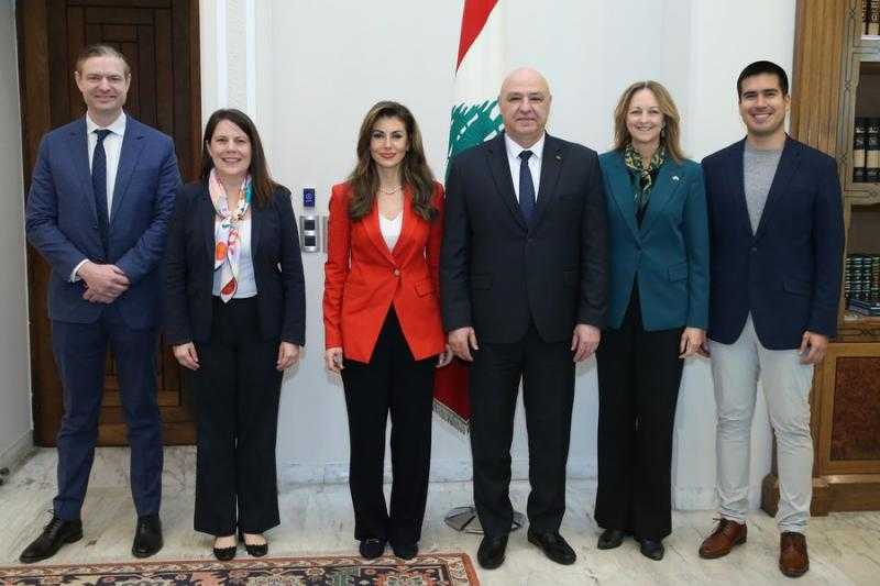 نائبة المبعوث الأمريكي إلى الشرق الأوسط: حزب الله لا يجب أن يشارك بالحكومة اللبنانية المقبلة