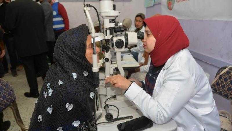 فحص 670 مواطنا في قافلة طبية مجانية ضمن مبادرة بداية بكفر الشيخ