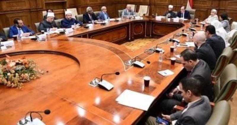 مطالب برلمانية بتعظيم الاستفادة من العنصر البشرى فى المشروعات الصغيرة