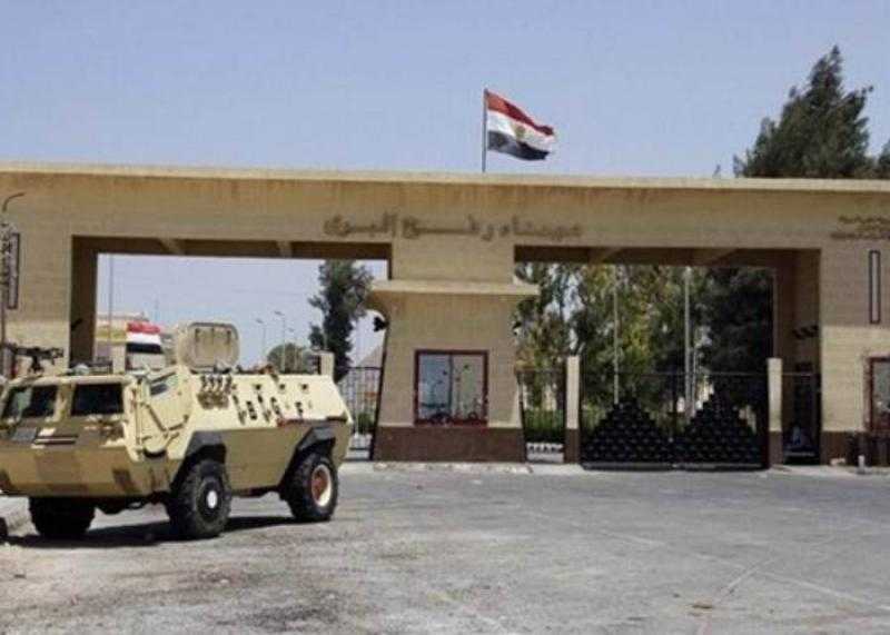 استعدادات مصرية مكثفة في معبر رفح لاستقبال دفعات جديدة من جرحى