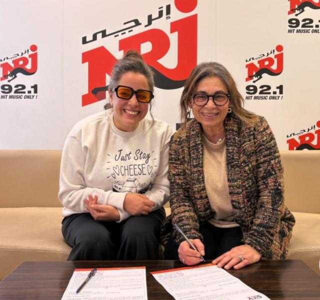 انضمام تامر نبيل ولبنى ونس لمسلسل اللمبة الزرقا على راديو إنرجي