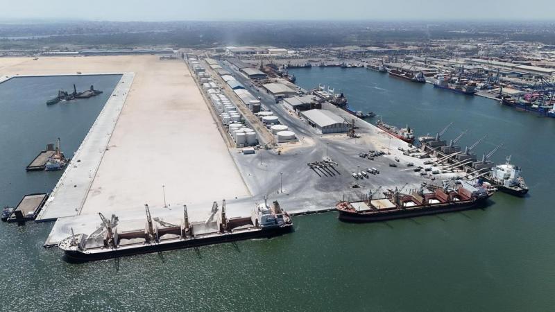 تستهدف تداول 3.5 مليون حاوية.. تفاصيل إنشاء محطة تحيا مصر 1 بميناء دمياط