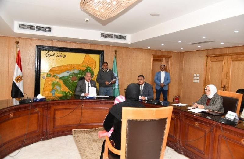 محافظ الفيوم يكلف التضامن الاجتماعي بإجراء تدخلات للحماية الاجتماعية لحالات أولى بالرعاية