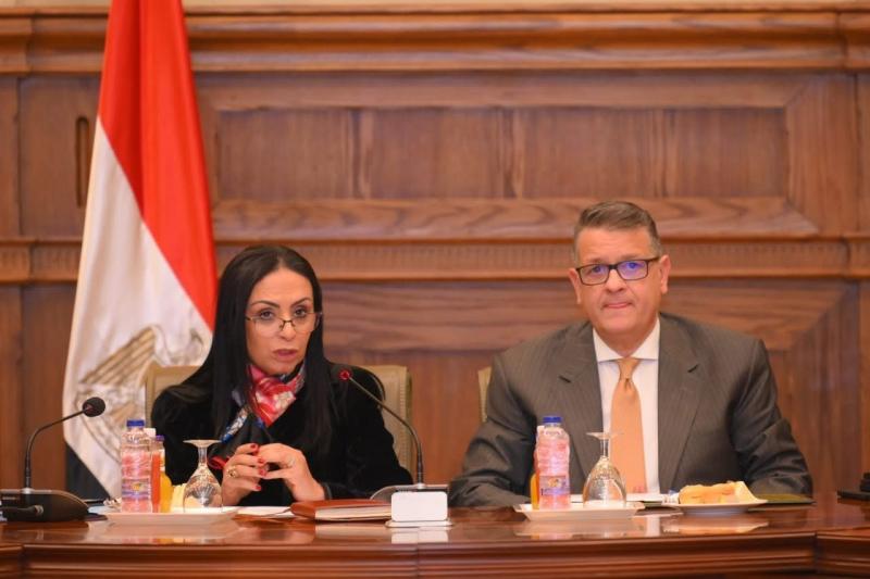 وزيرة التضامن الاجتماعي: تكامل خدمات الحماية الاجتماعية للمستفيدين من تكافل وكرامة