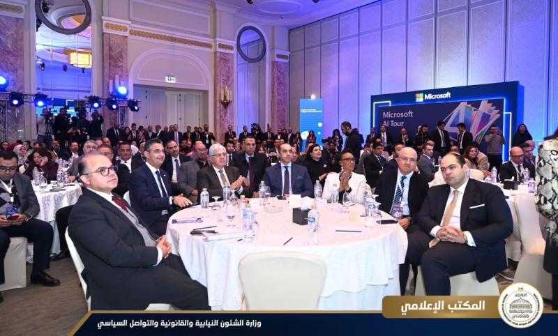 محمود فوزي: التشريعات الجديدة تدعم رؤية مصر 2030