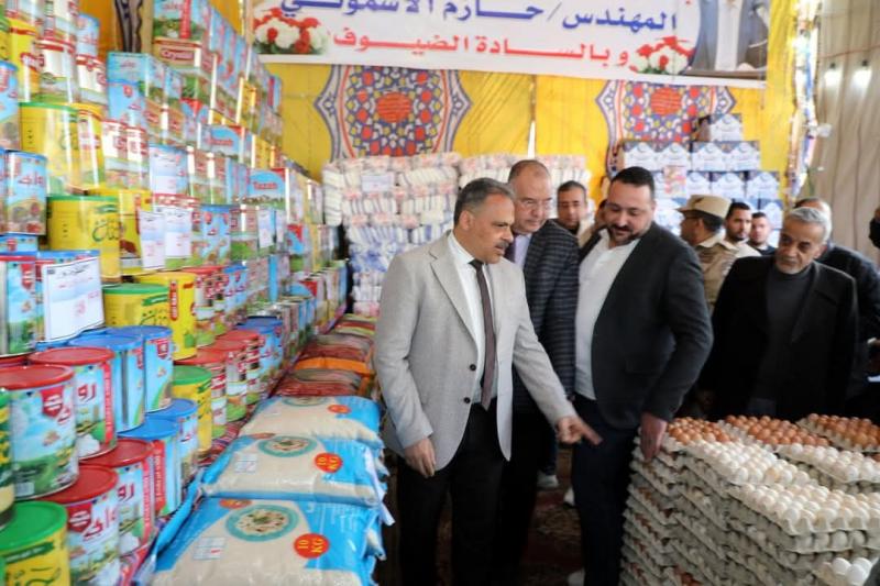 التموين تفتتح 3 معارض “أهلاً رمضان” بمحافظة الشرقية