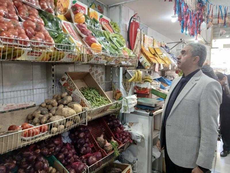 وكيل التموين بالإسكندرية يتفقد معارض «أهلًا رمضان» بالجمعيات الاستهلاكية