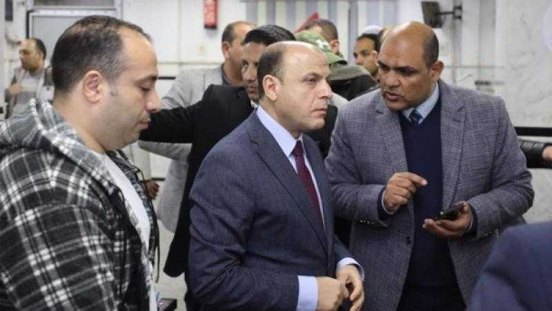 محافظ كفر الشيخ يتفقد المركز التكنولوجي لخدمة المواطنين بدسوق
