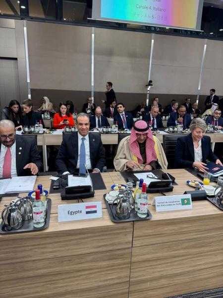 وزير الخارجية والهجرة يشارك في الاجتماع الوزاري حول سوريا في باريس