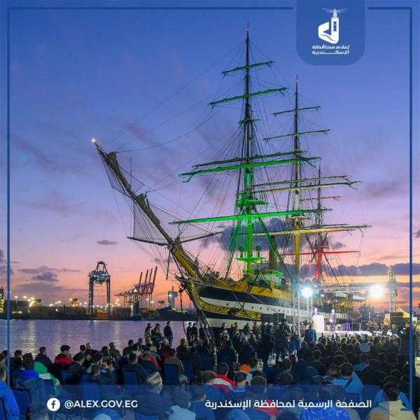 محافظ الإسكندرية يرحب بقدوم السفينة الشراعية التاريخية «فسبوتشي»