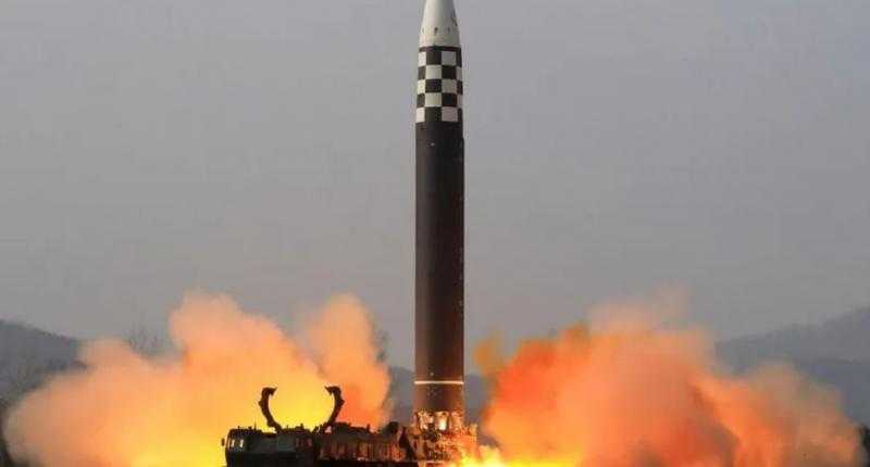 واشنطن وسيول وطوكيو تشدد على «نزع السلاح النووي» الكوري الشمالي بالكامل