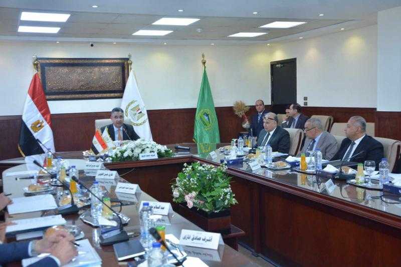 وزير التموين يترأس اجتماع جمعية القابضة للصوامع والتخزين بعد إعادة تشكيلها