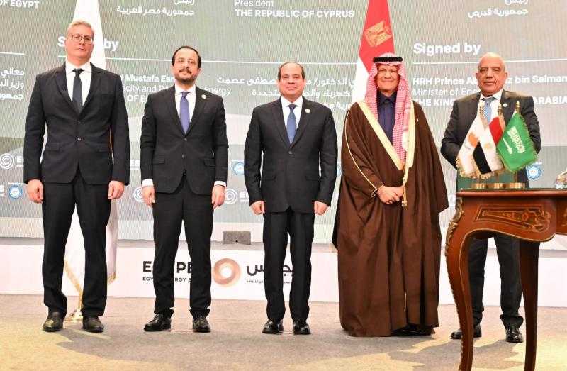 وزير الطاقة السعودي: تشغيل 5 مشروعات في مصر بمجالات الطاقة المتجددة