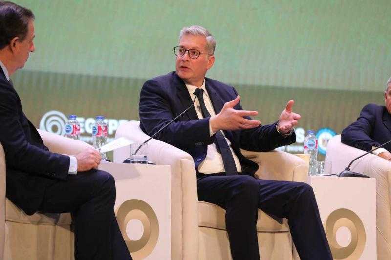 تفاصيل الجلسة الوزارية بمعرض إيجيبس 2025 حول تأمين الطاقة والتنافسية