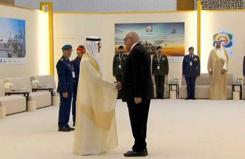 وزير الدفاع الإماراتي يستقبل رئيس الهيئة العربية للتصنيع