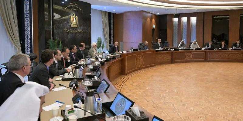 خلال مائدة ”تحول مستقبل مصر الطاقى”..مدبولي: الحكومة تسعى لتوفير بيئة استثمار أكثر جاذبية بالبترول والطاقة