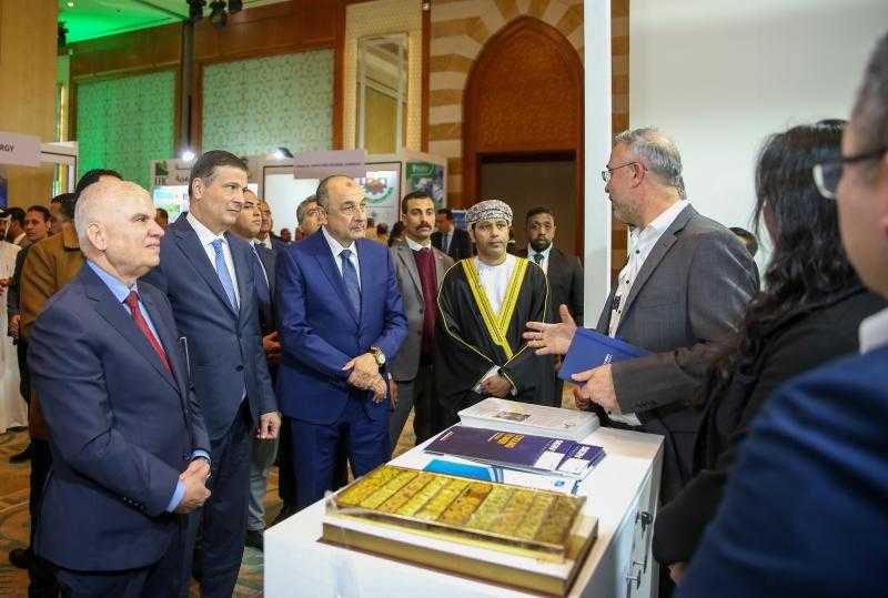 وزير قطاع الأعمال يشهد افتتاح المؤتمر والمعرض الدولي الـ31 للاتحاد العربي للأسمدة