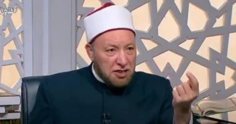 أمين الفتوى يؤكد حرمة الربح من التطبيقات التى تعتمد على التفاعل الوهمى